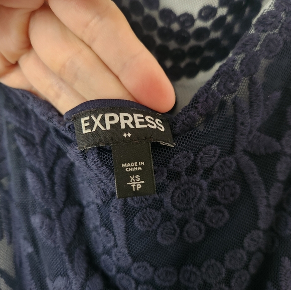 Express navy lace dress - Picture 4 of 4